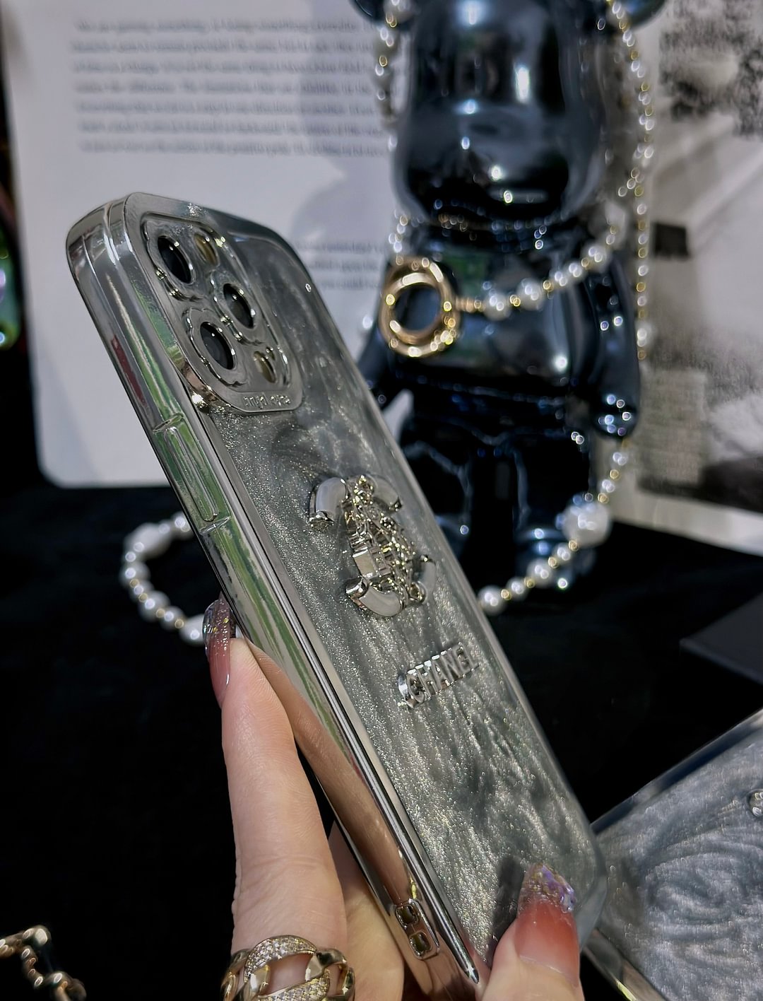 Luxurious Chanel Electroplated Mobile iPhone Case Protective Cover