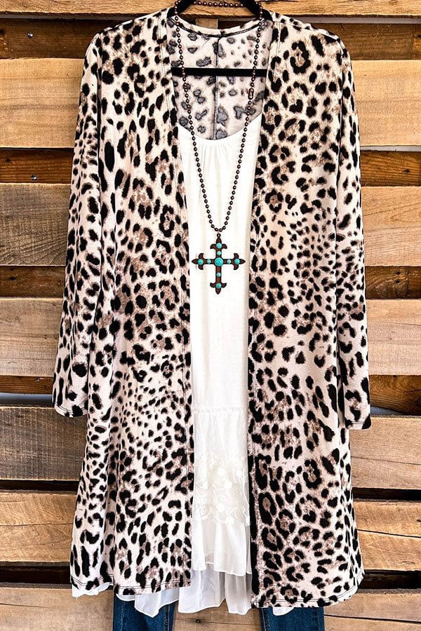 slim-fit leopard-print cardigan