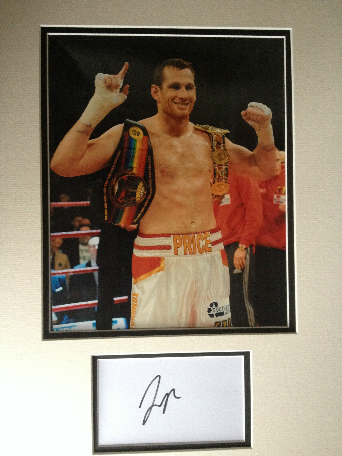 DAVID PRICE - FORMER BRITISH CHAMPION - SUPERB SIGNED COLOUR Photo Poster painting DISPLAY