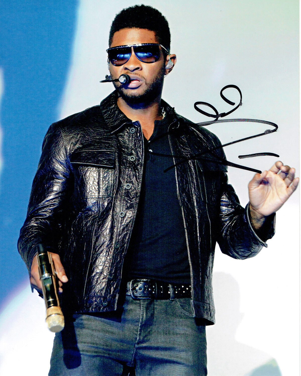 USHER R&B Singer Songwriter SIGNED 10x8 Rare Music Photo Poster painting AFTAL Autograph COA