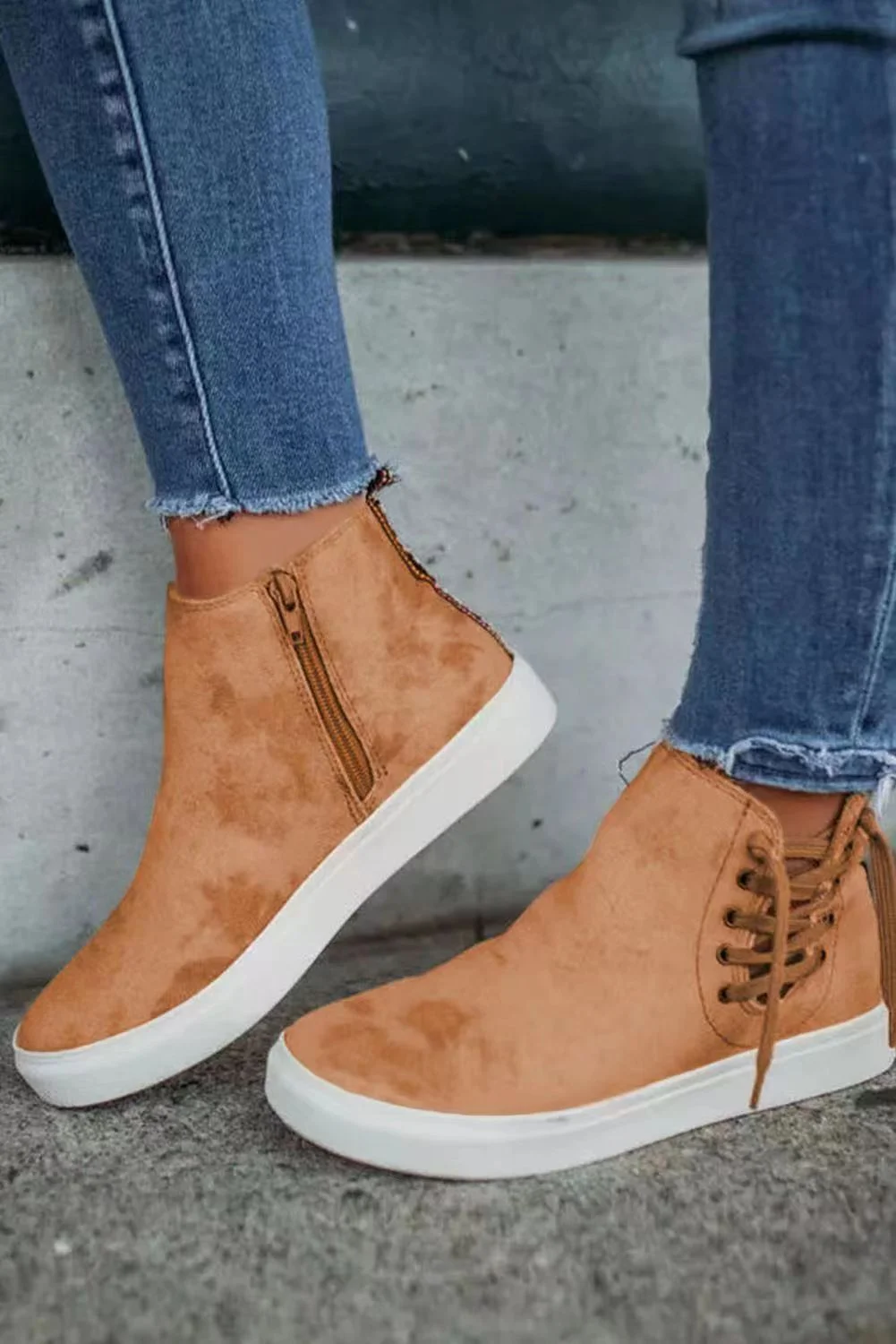 Tailored supportive orthopedic Sneakers