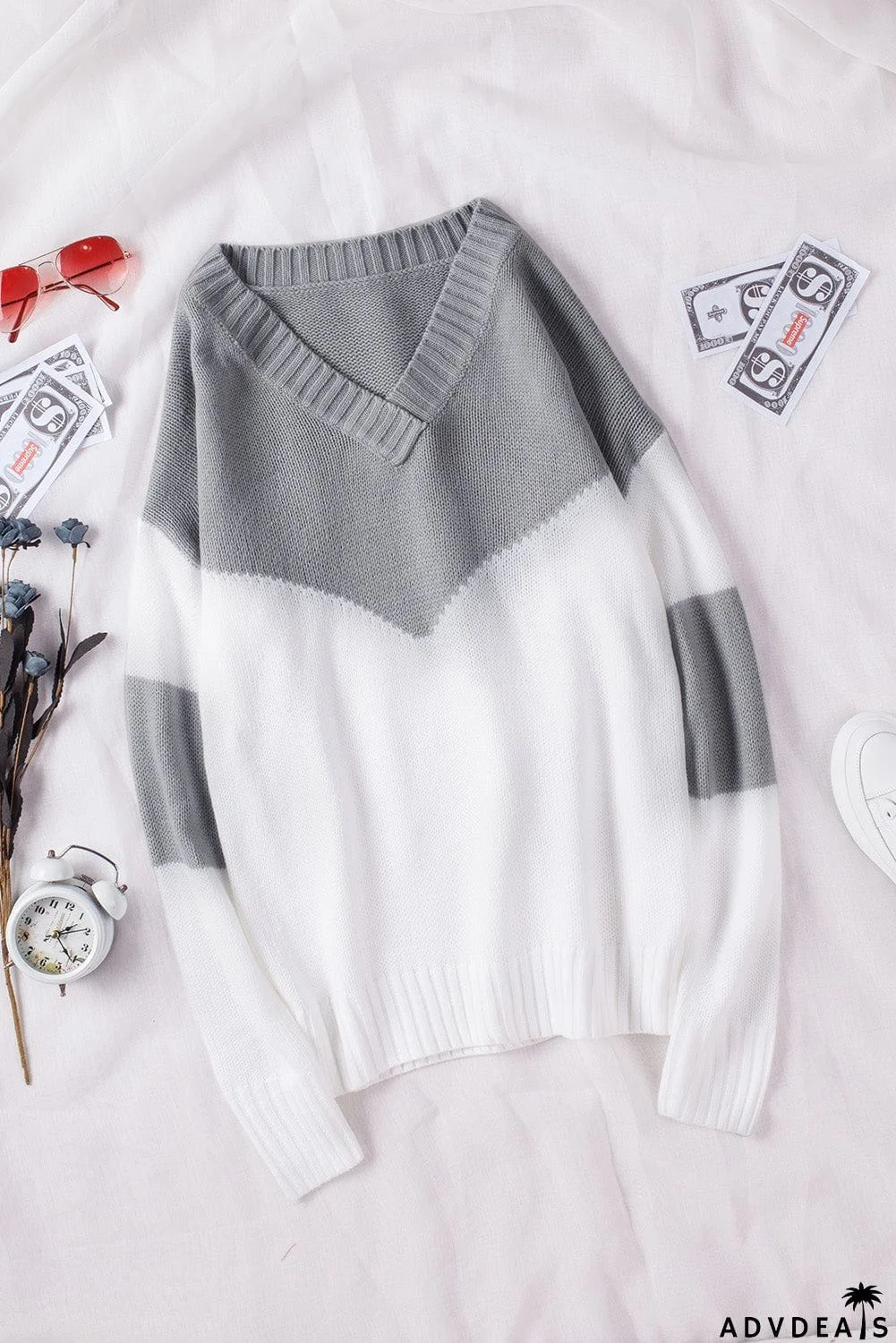 Colorblock V Neck Sweater