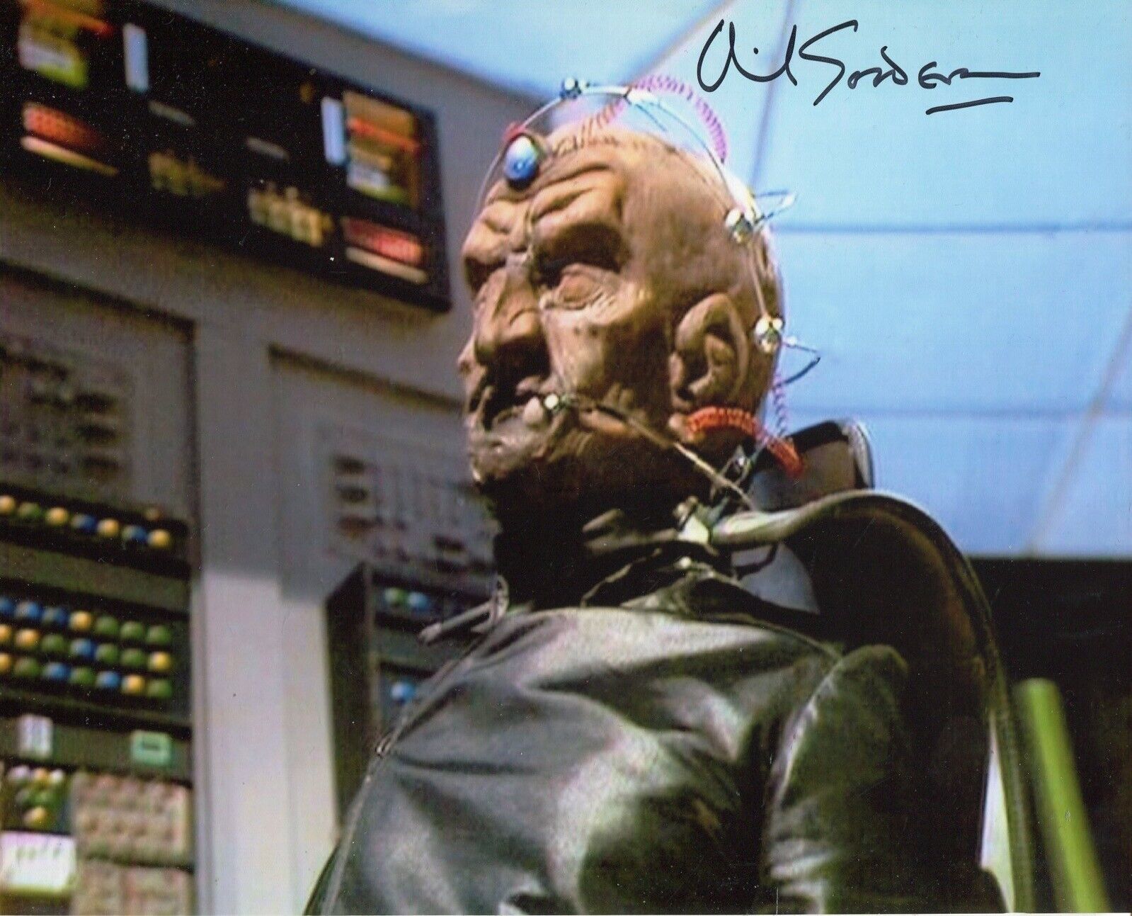 David Gooderson as Davros signed DOCTOR WHO 8x10 Photo Poster painting - UACC DEALER