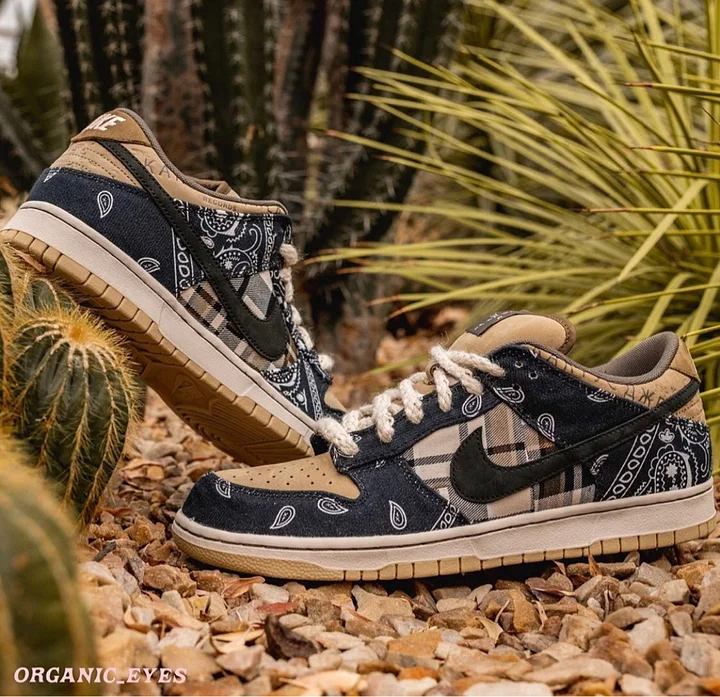 Travis Scott × Nike SB Dunk Low PRM QS Cactus Jack