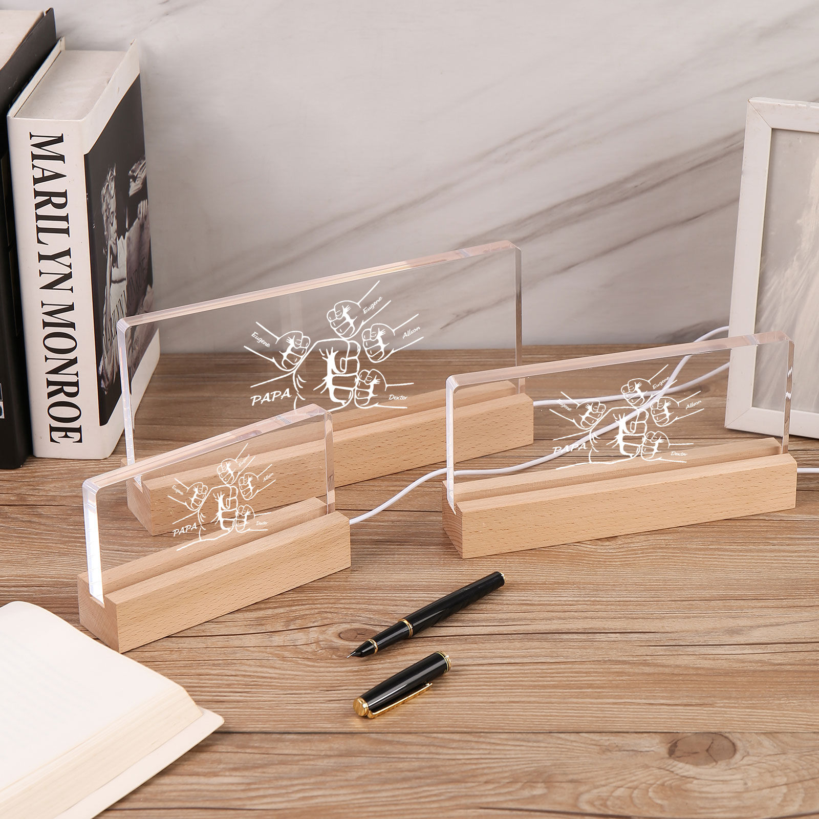 À mon Papa/Papi- Lampe de chevet LED Poings 5 Prénoms Personnalisés