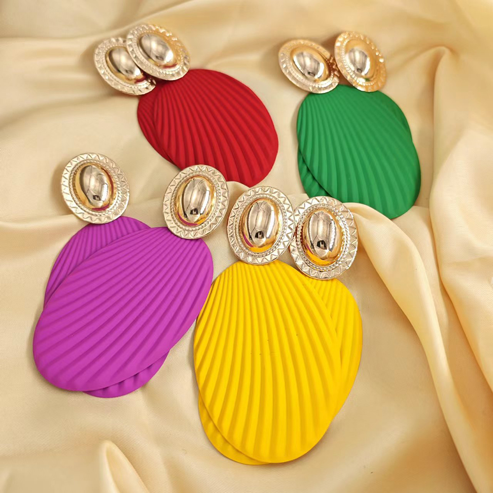 Fashion Circle Pleated Geometric Earrings