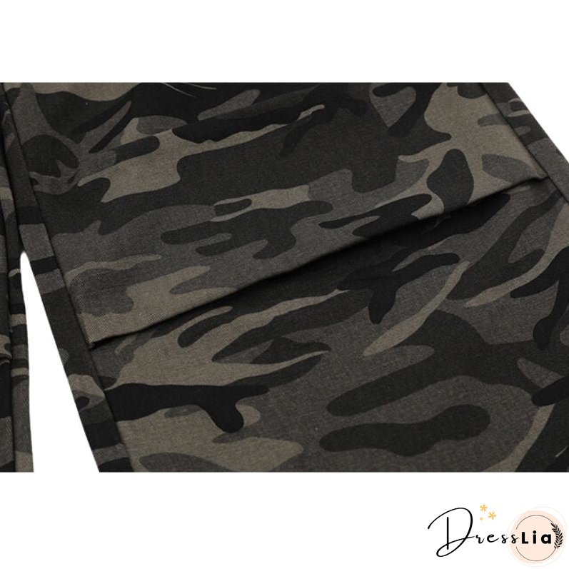 Camouflage Pleated Cargo Pants