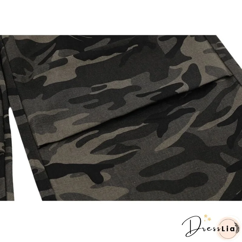 Camouflage Pleated Cargo Pants
