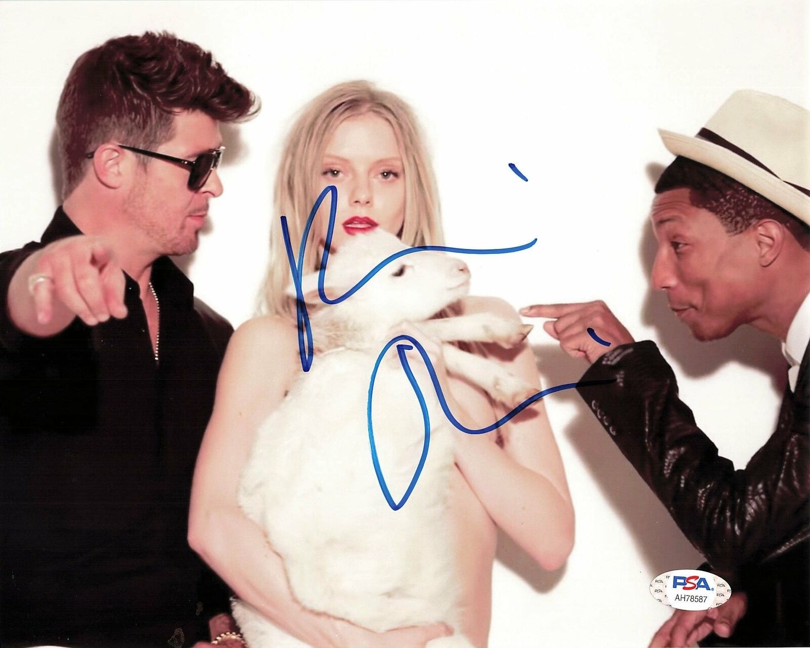 Robin Thicke signed 8x10 Photo Poster painting PSA/DNA Autographed