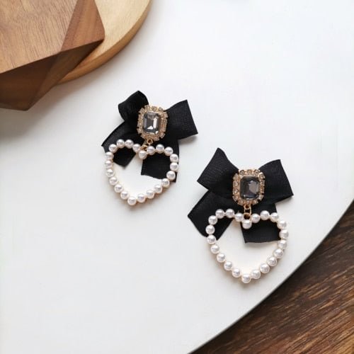 Sweet Black Bowknot Crystal Pearls Heart Earrings SP16951