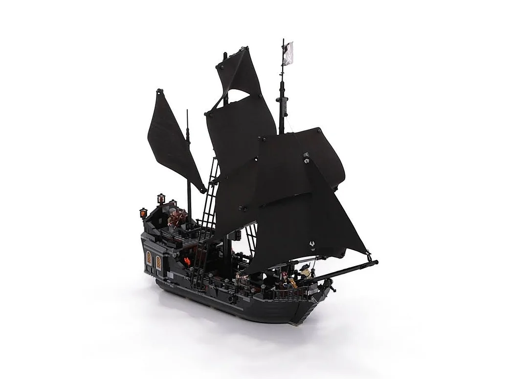 Pirates of The Caribbean Black Pearl 4184
