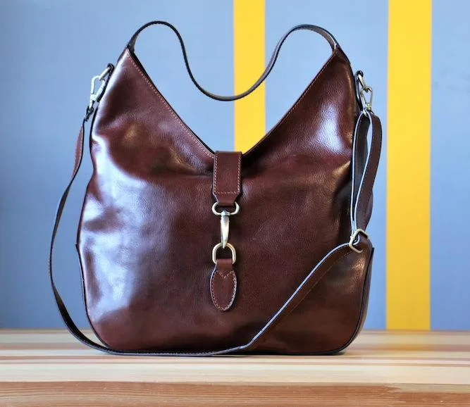 2022 New Retro Shoulder Bag Portable Tote Bag Large-capacity Fashion Women's Bag