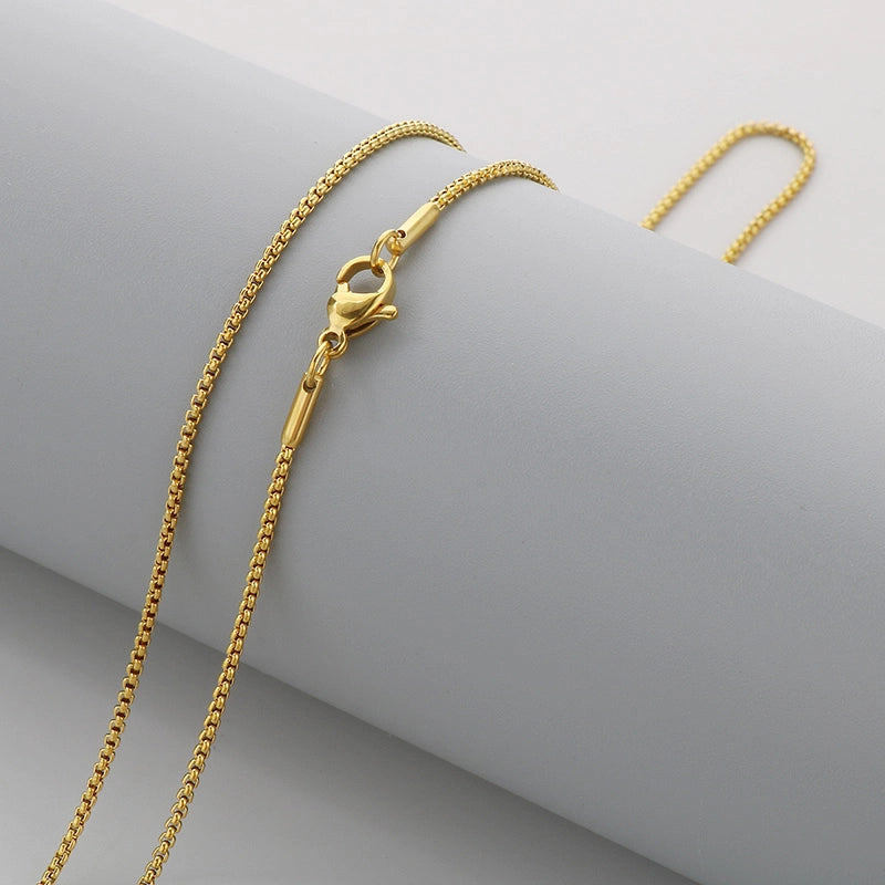 Fashion Classics Square Pearl Chain Men’s And Women’s Titanium Steel Necklace