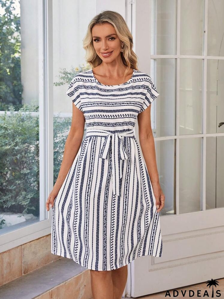 Ditsy Floral Print Belted Dress