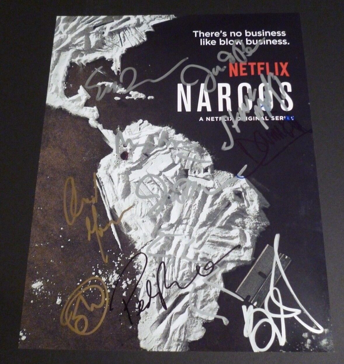 NARCOS Cast(x11) Authentic Hand-Signed Wagner Moura