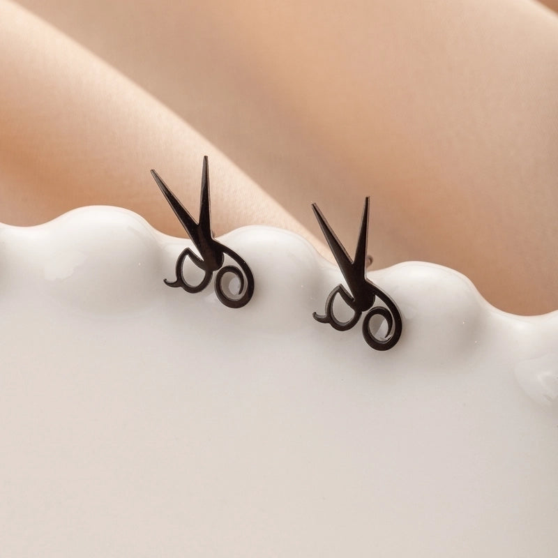 1 Pair Cute Minimalist Dog Cat Flower Polishing Hollow Out 304 Stainless Steel 18K Gold Plated Ear Studs