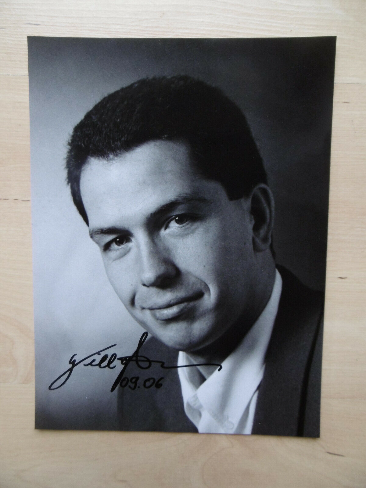 Will Hartmann Opera signed 8x10 inch Photo Poster painting autograph