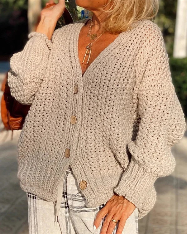 Solid Color Casual Buttoned Cardigan