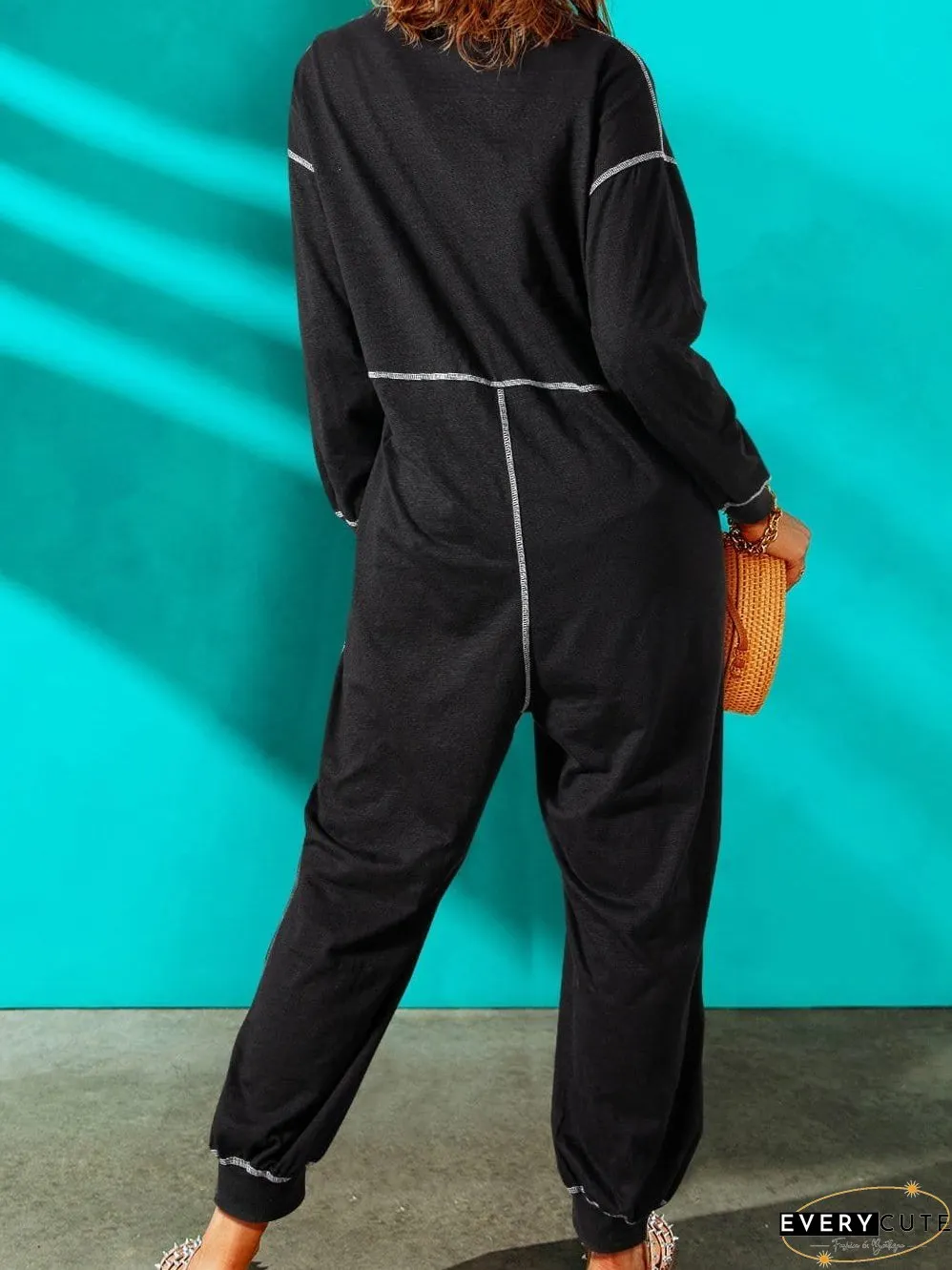 Flattering Maxi Dress with Contrasting Stitches