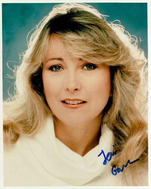 Teri Garr signed 8x10 Photo Poster painting In-person