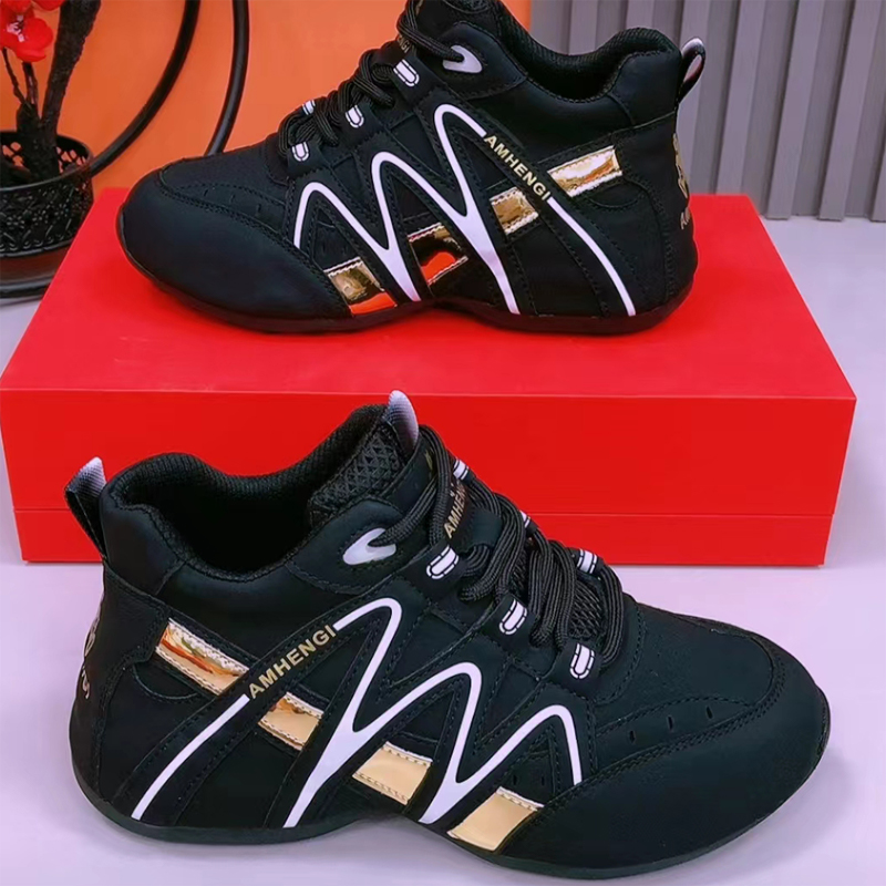 Fashion Unisex Casual Sneakers DANRRIO.COM DANRRIO