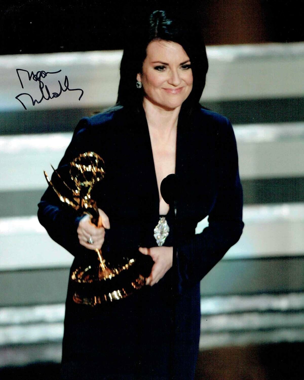Megan MULLALLY Signed Autograph 10x8 Photo Poster painting AFTAL COA TV Actress Will & Grace