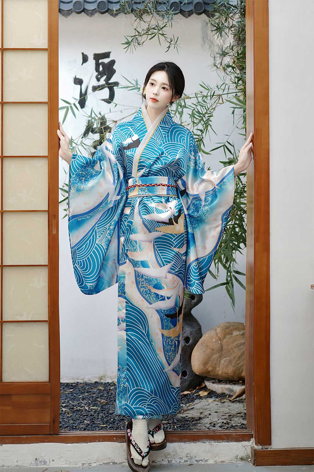 Yukata Kimono Blue Floral Gown with Artistic Style and Furisode Sleeves - じんじゃれいさい Stupa Stones