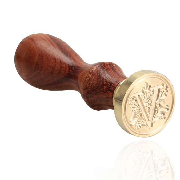 

Alphabet Letter V Retro Wood Sealing Wax - Wax Seal Stamp, 501 Original