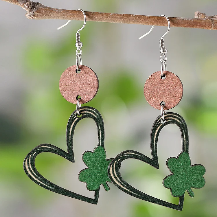 Vintage Style St. Patrick'S Day Green Clover Heart Hollow-Out Earrings
