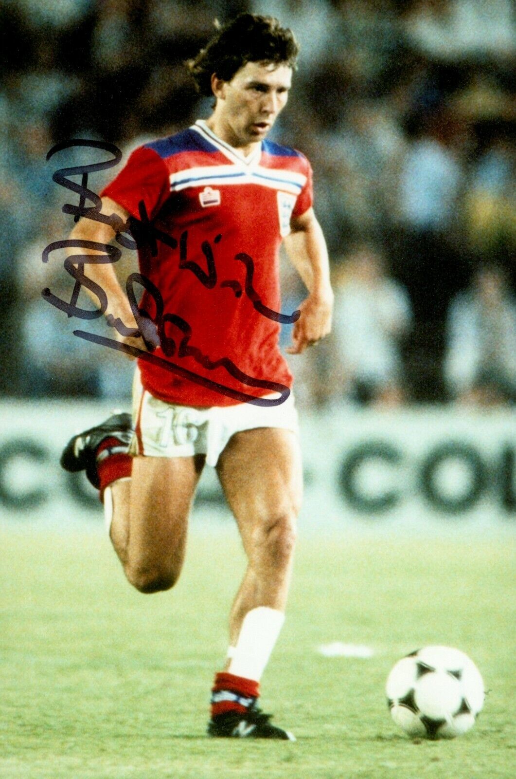 Bryan Robson Signed 6x4 Photo Poster painting England Manchester United Genuine Autograph + COA