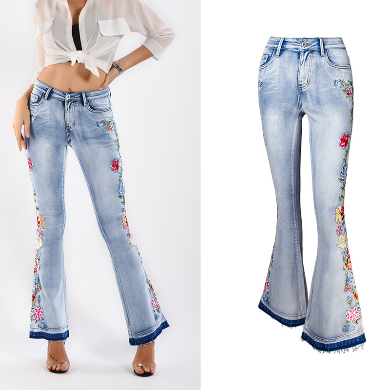 Vintage Washed Embroidered Flared Jeans wearshes