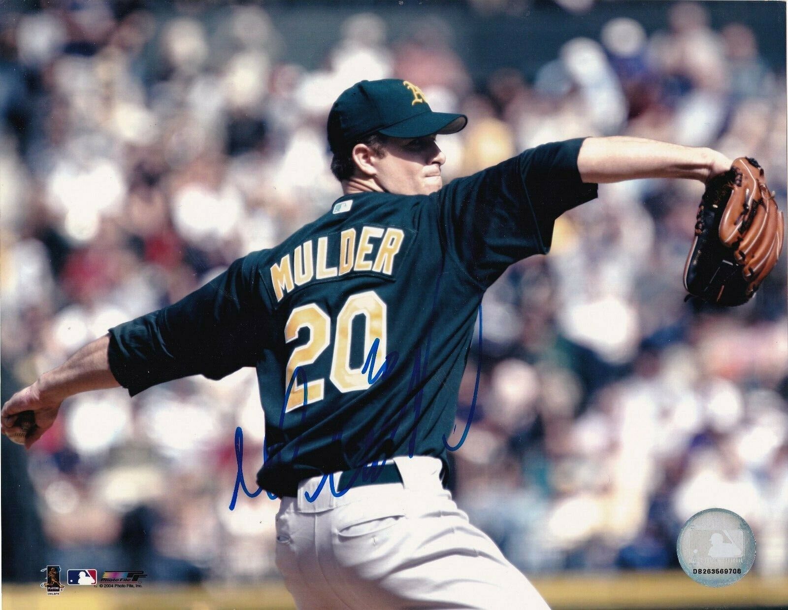 MARK MULDER OAKLAND A'S ACTION SIGNED 8x10