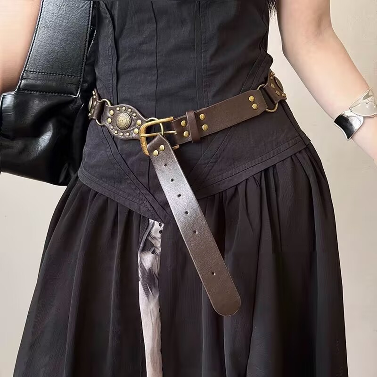 Stylish Wide Leather Belt With Vintage Studs For Women