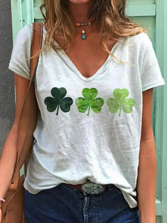 Women's St.Patrick's Day Clover Printed V-Neck Tee