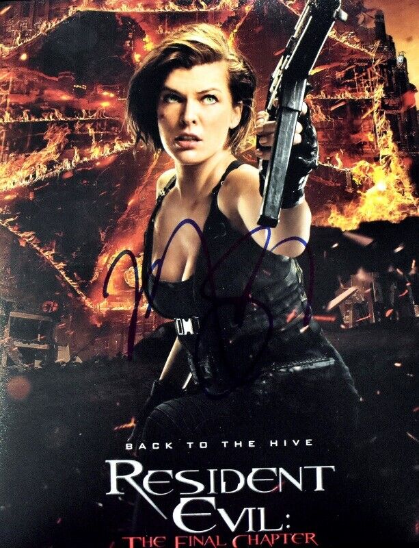 Milla Jovovich Signed - Autographed Resident Evil 8x10 inch Photo Poster painting