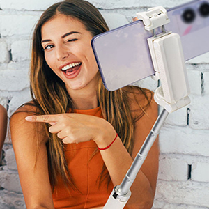Handheld selfie