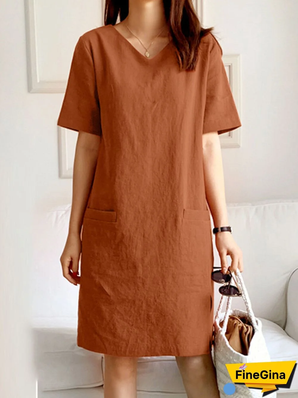 Solid Slit Hem Pocket V-neck Short Sleeve Dress