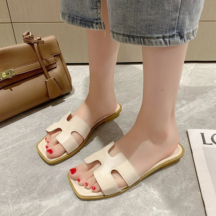 Uveng Uveng Xiangfeng Slippers Women's New Summer 2024 Summer Wears Low Heel With Skirt Temperament Women's Shoes