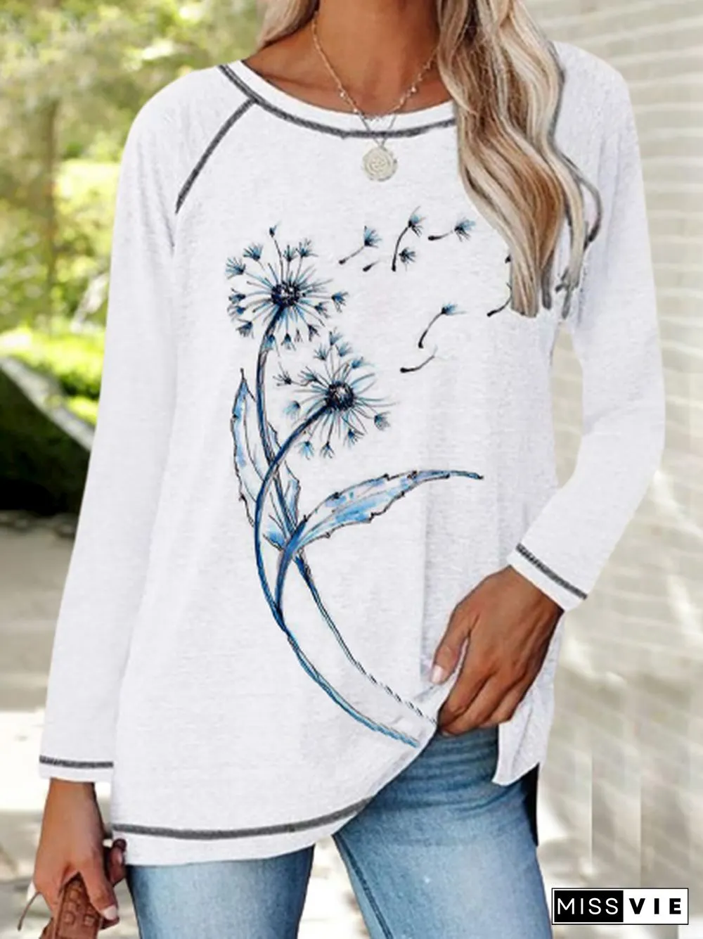 Casual Autumn Dandelion House Jersey Long Sleeve Crew neck Regular size t-shirt for women