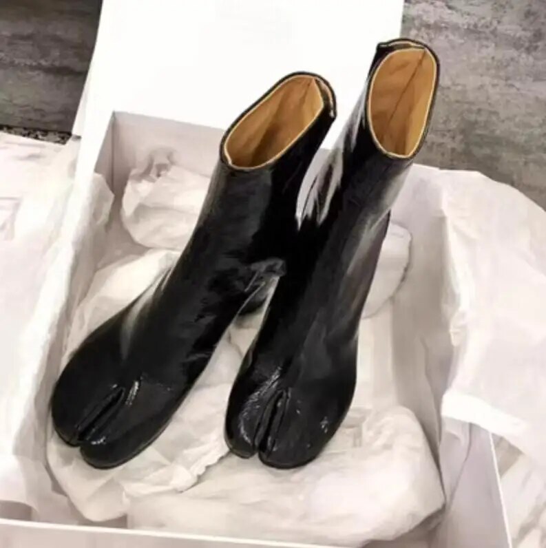 VCSHOES Personality Separated Toe Round Heels Ankle Boots Woman Hoof Heels Black Silver Brown Real Leather Motorcycle Botas Shoes Woman