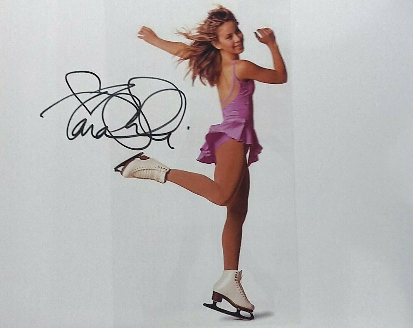 Tara Lipinski signed 8x10