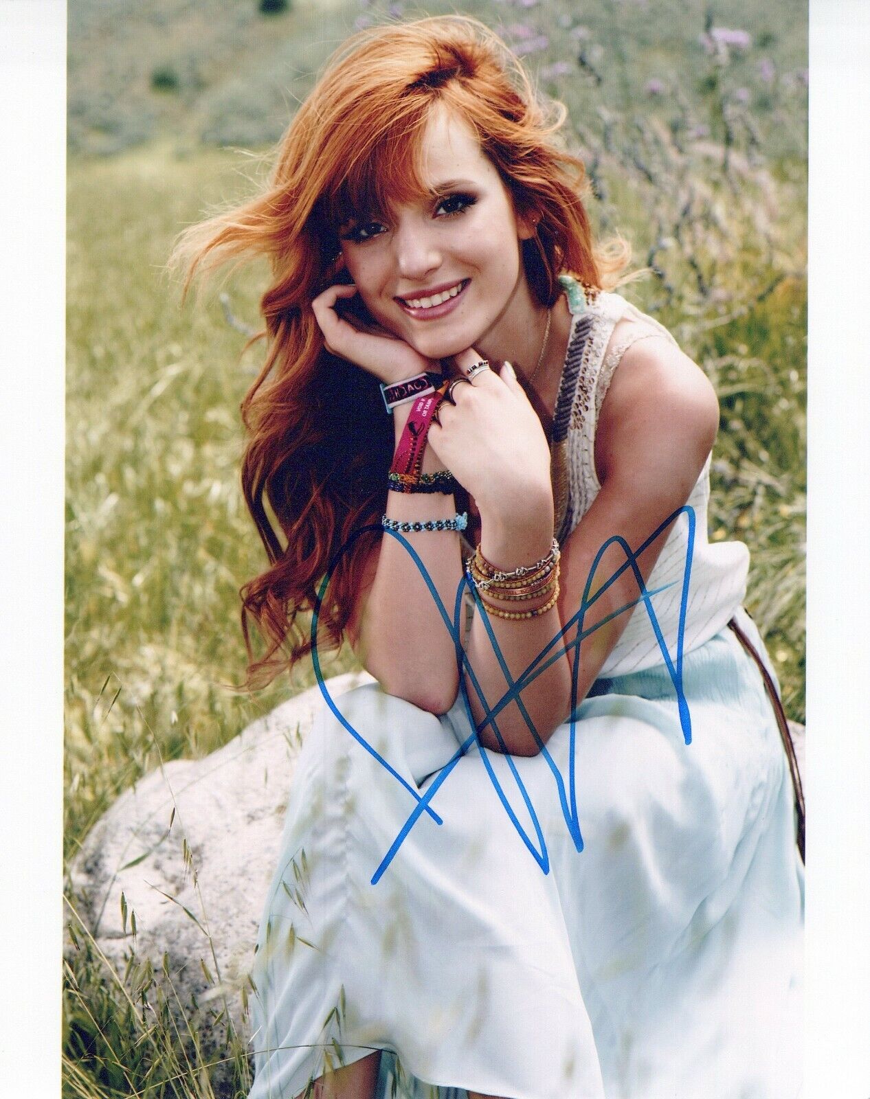 Bella Thorne glamour shot autographed Photo Poster painting signed 8x10 #35