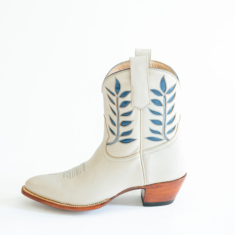 Ivory & Blue Sewed Cowgirl Boots Pointy Toe Block Heel Ankle Booties