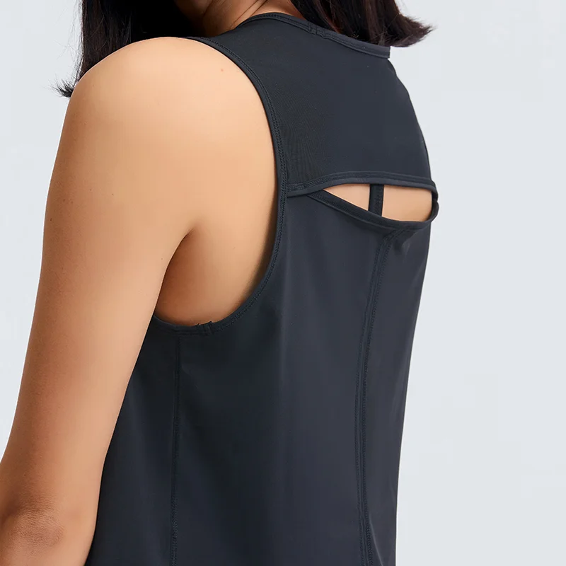 basic cropped tank top