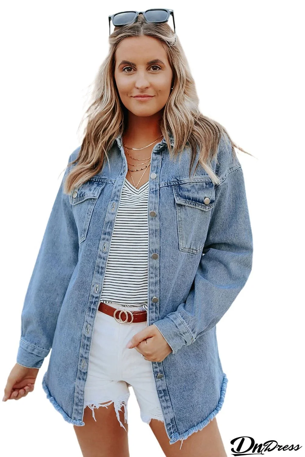 Pocket Raw Hem Buttoned Denim Jacket