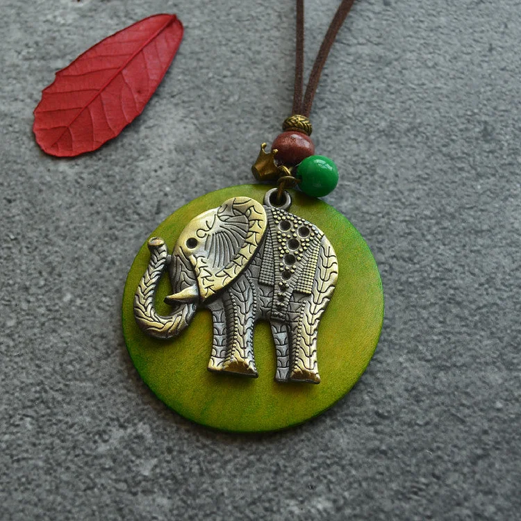 Vintage Art Wood Chip Bronze Elephant Necklace