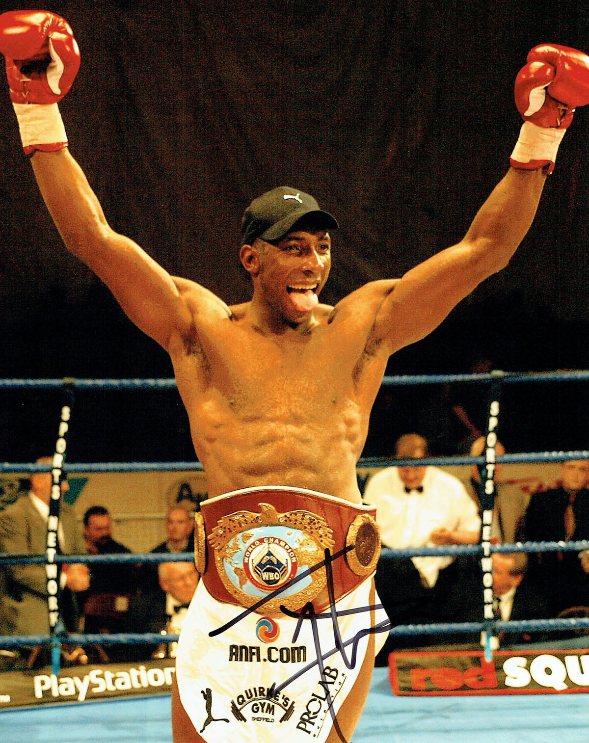 Johnny NELSON SHEFFIELD Champion BOXER Signed 10x8 Autograph Photo Poster painting AFTAL COA