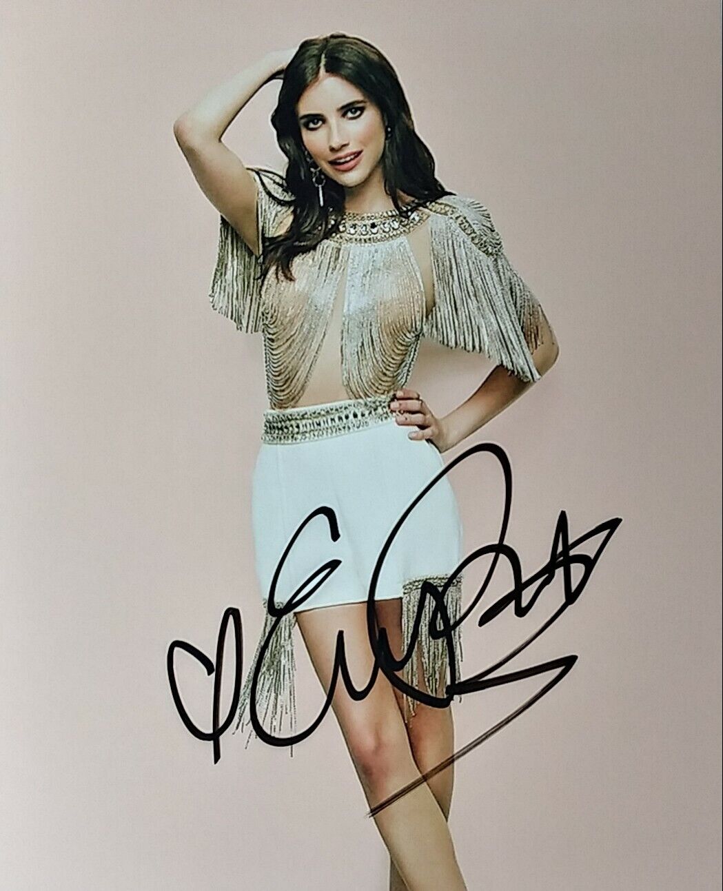 Emma Roberts signed 8 x 10