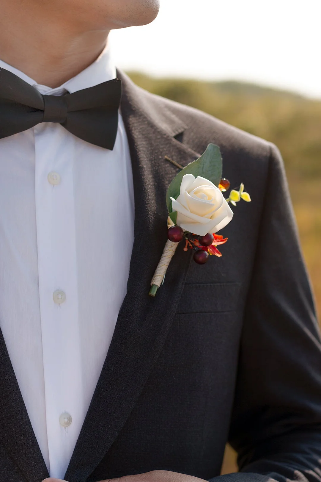 Boutonnieres for Guest in Sunset Terracotta