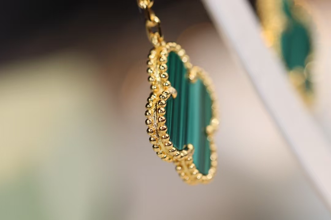Buy replica Van Cleef & Arpels Magic Alhambra Earrings 3 Motifs and replica jewelry from PICKS Jewelry